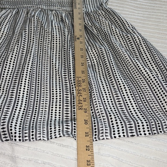 Indikah by Angel Biba  Black/White‎ geometric Dress SzXS Lined Mini NWT Rayon - Picture 6 of 9